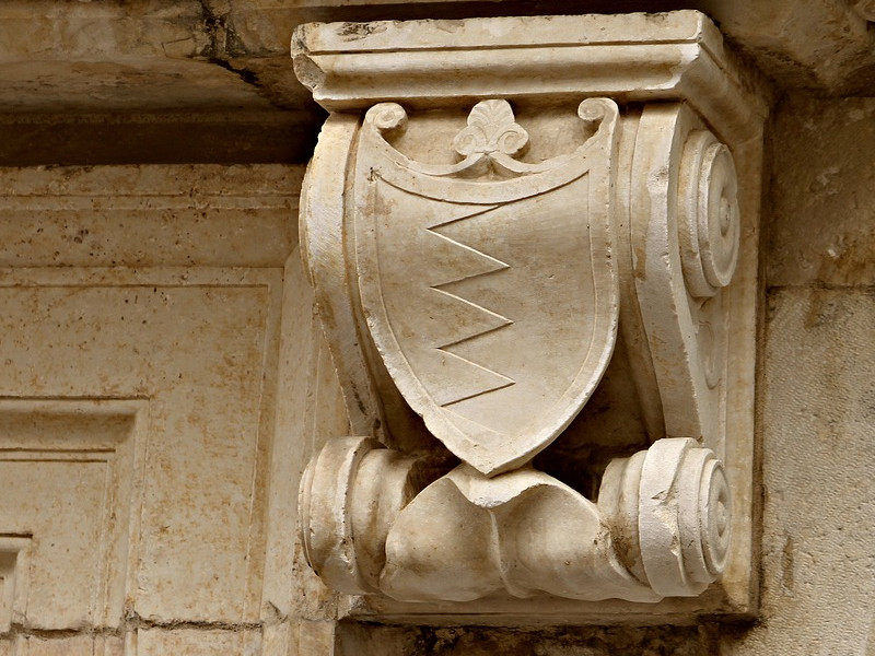 Krásný kámen nejen na náhrobky