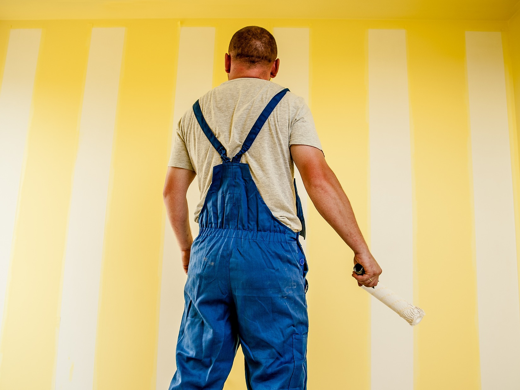 Malování se dá vyhnout díky tapetám