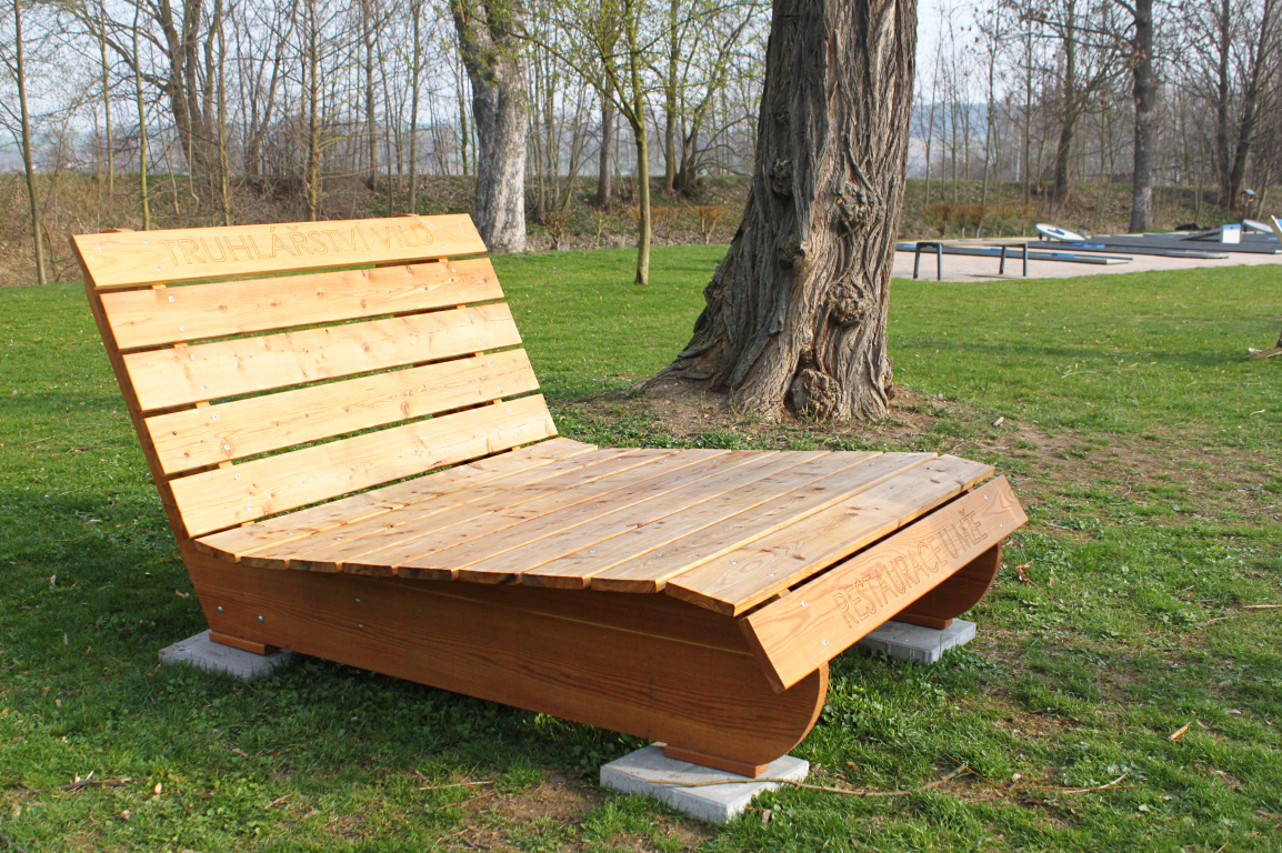 Kvalitní nábytek ze dřeva na míru