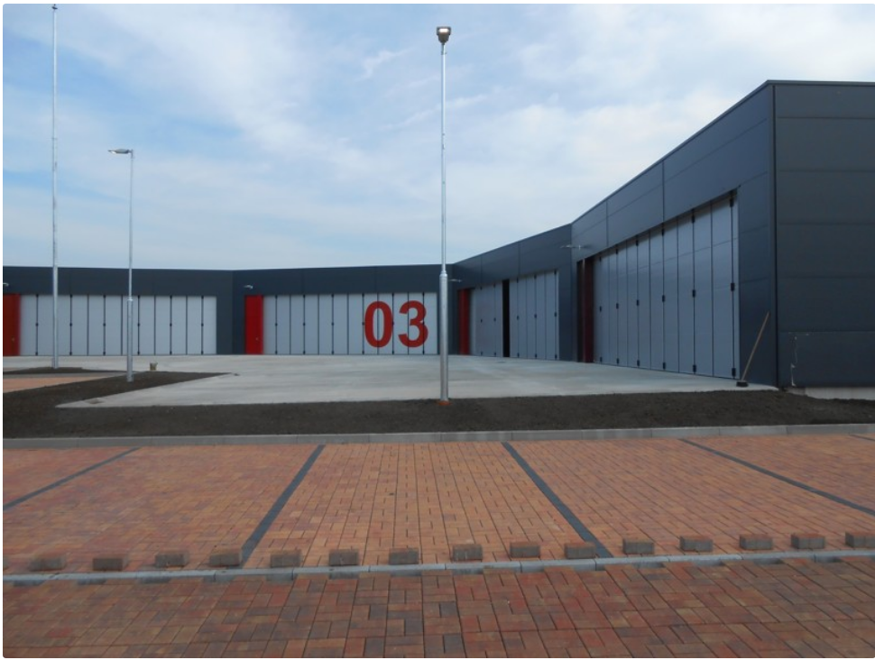 Vratové systémy CZ vám vyrobí průmyslová vrata přesně na míru